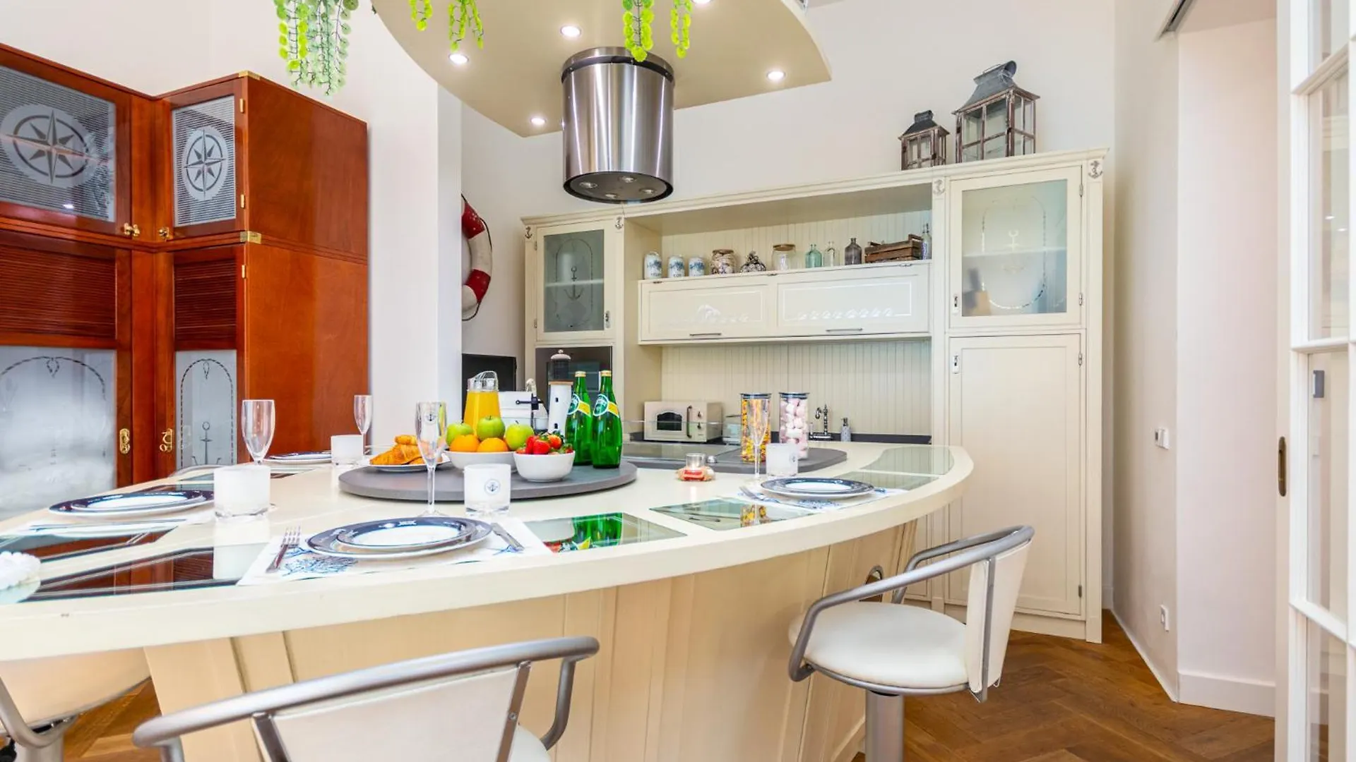Apartment Central Luxury Yacht-Style Old Town Prague